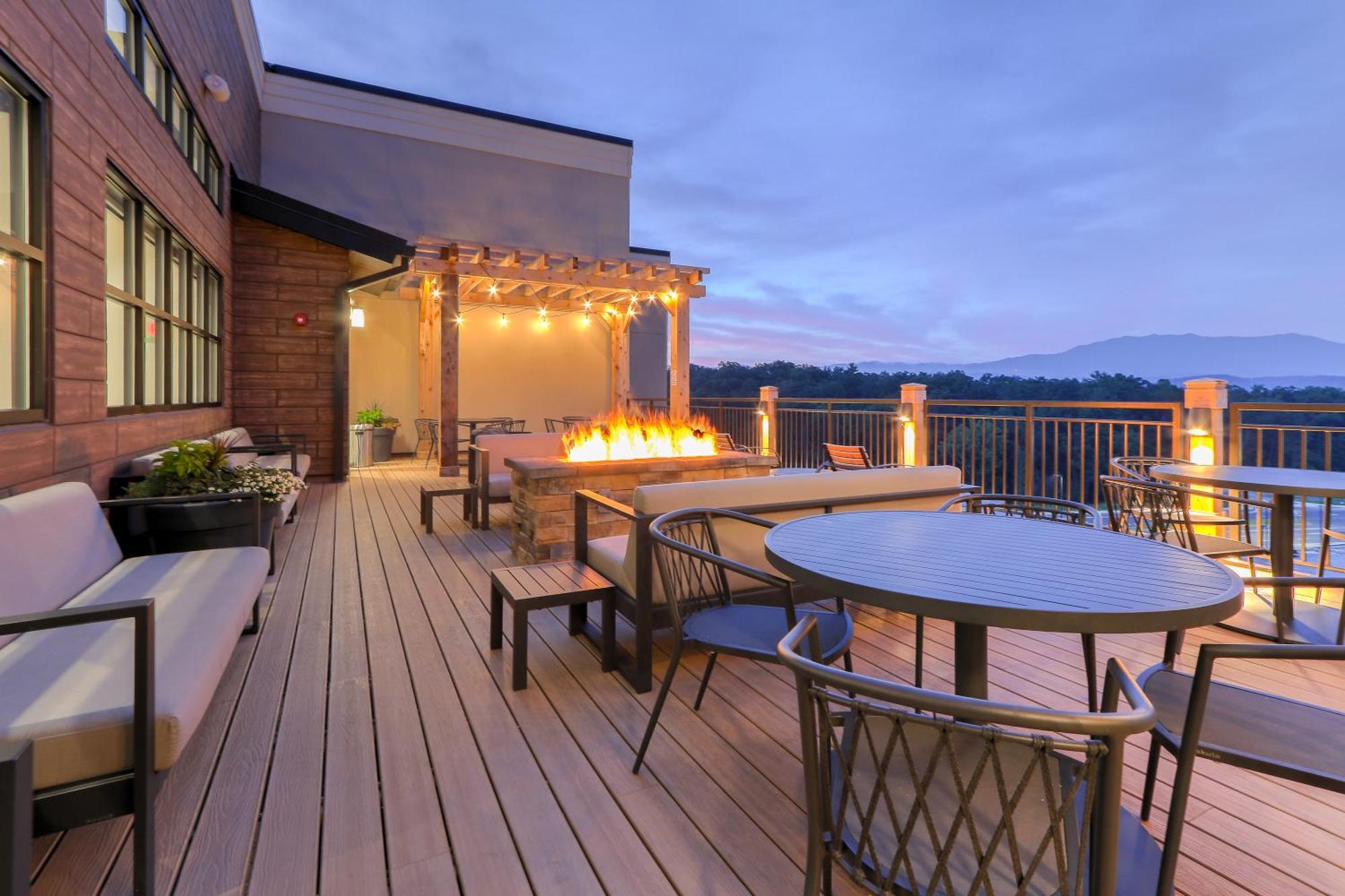Staybridge Suites Pigeon Forge - Smoky Mtns By Ihg Exterior photo