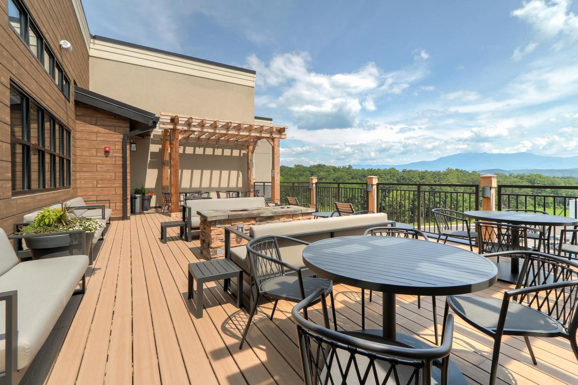 Staybridge Suites Pigeon Forge - Smoky Mtns By Ihg Exterior photo